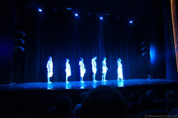 Norwegian Gem Fountains Show.jpg