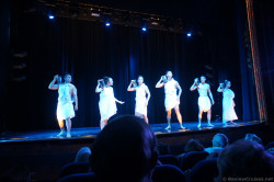 Norwegian Gem Fountains Show 2.jpg