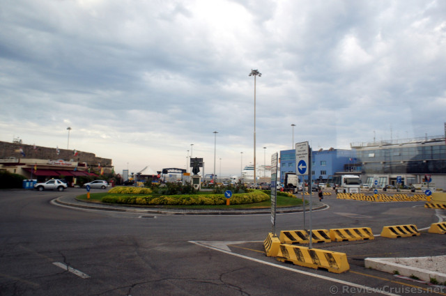 Traffic Circle Outside Port of Civitavecchia.jpg