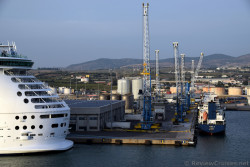 Intergroup Cranes @ Port of Civitavecchia.jpg